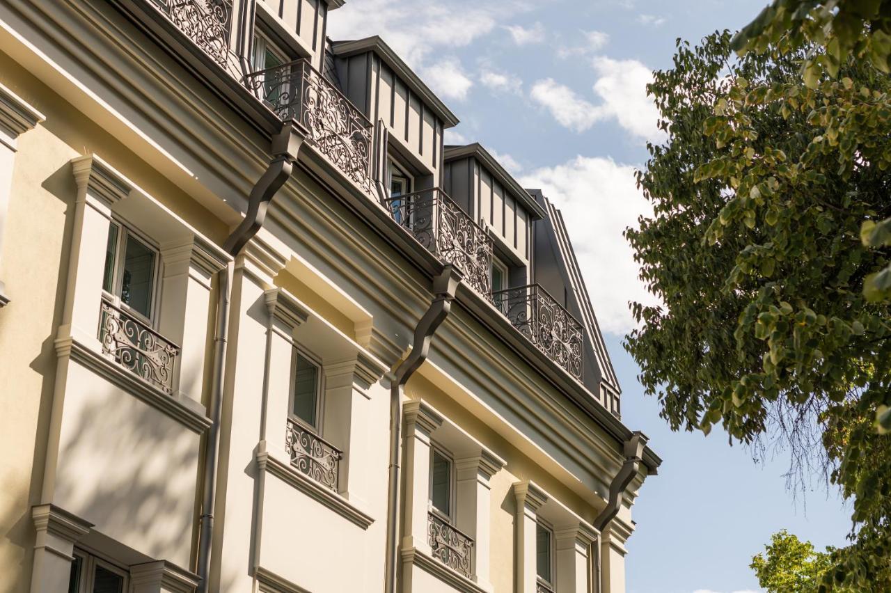 Vizualiza Residence Hotel Plovdiv Bagian luar foto