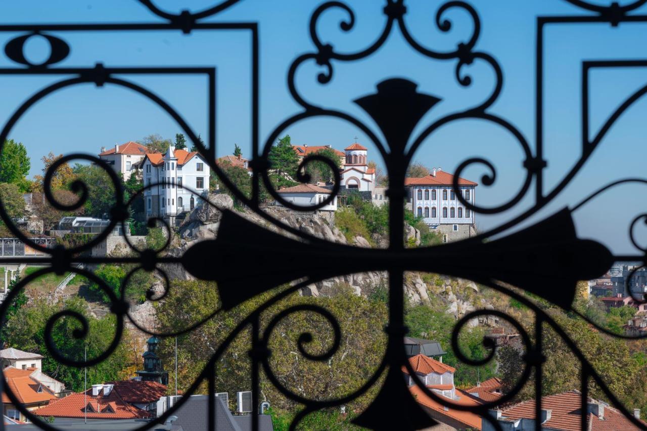 Vizualiza Residence Hotel Plovdiv Bagian luar foto